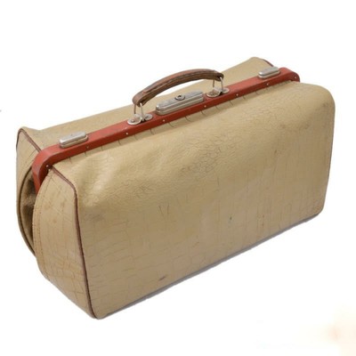 H.H Brown Original Fine Leather Goods Handcrafted Dark Brown Leather Briefcase