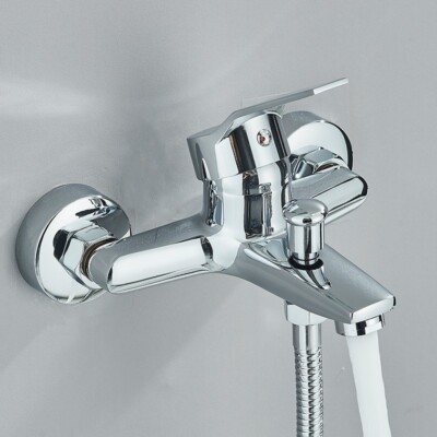 Miscelatore vasca da bagno rubinetto cromato doccia cascata a parete ottone