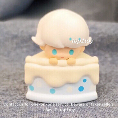 POP MART x DIMOO WORLD Creamy Cake Dimoo Original Mini Figure