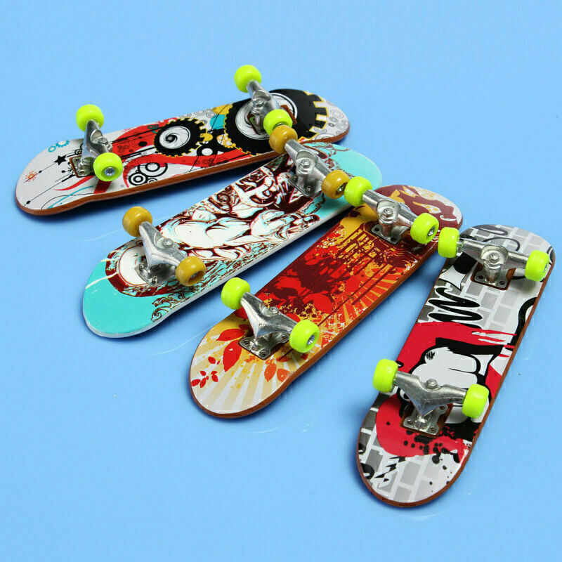 4Pcs/Set Funny Finger Tech Deck Truck Skateboard Boy Children Party Toy Birthday