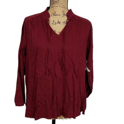 NWT Old Navy Womens sz XS Top Solid Red Tie V Neck 3/4 Sleeve Blouse