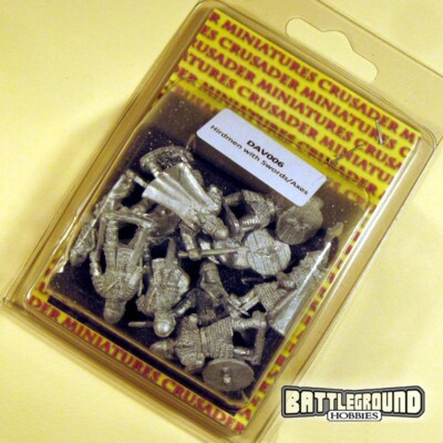 Crusader Miniatures DAV006 - Viking Hirdman with Swords & Axes - SAGA