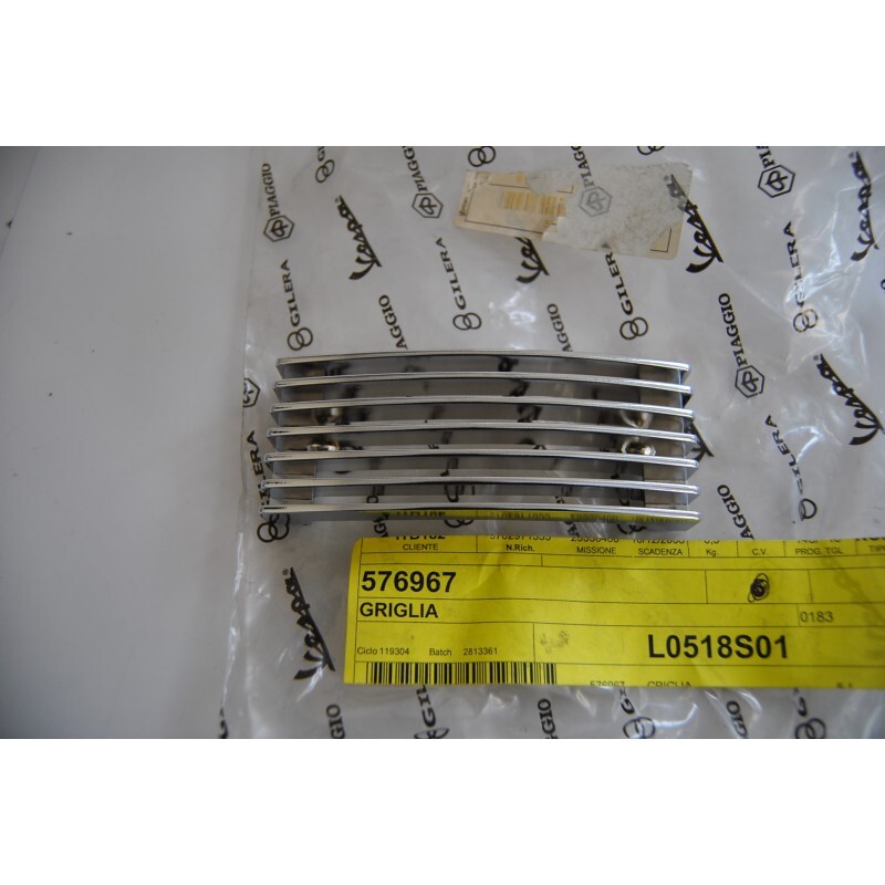Grille Chrome Calandre Bouclier Avant Front Body Grid Piaggio Vespa Px