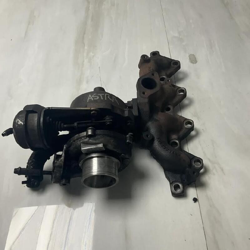 TURBOCOMPRESSORE C/COLLETTORE SCARICO OPEL ASTRA (A04) (01/04>03/11<) 1.7 16V