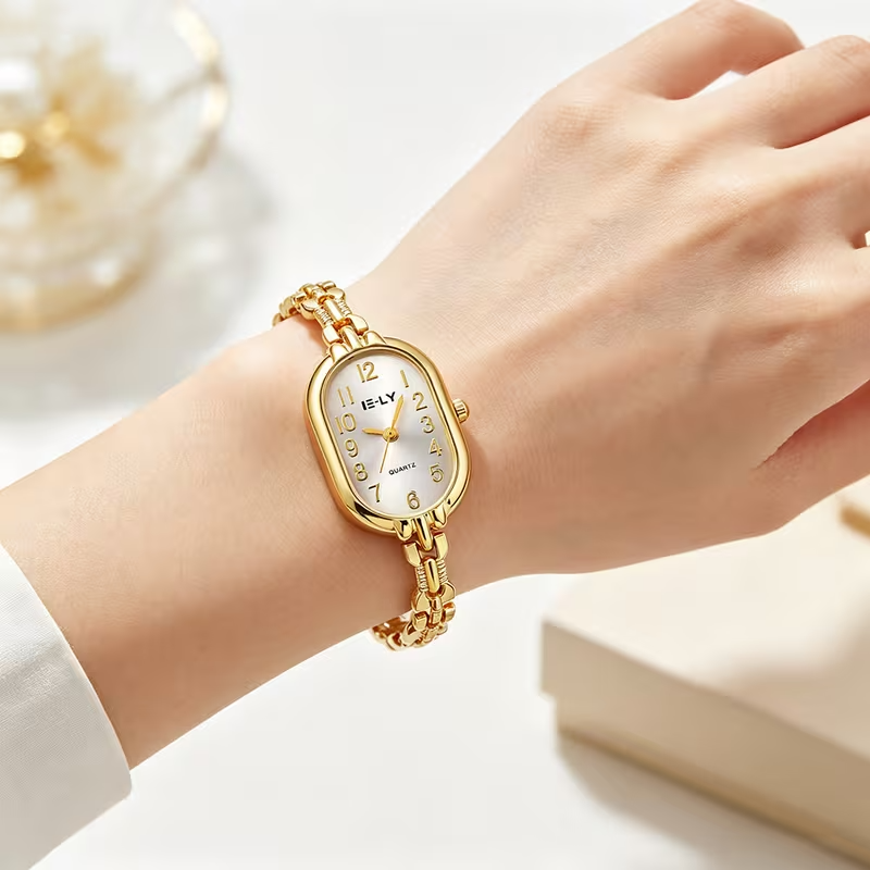 1pc Women Elegant Fashion Oval Dial Quartz Watch, Casual Wear, Parties