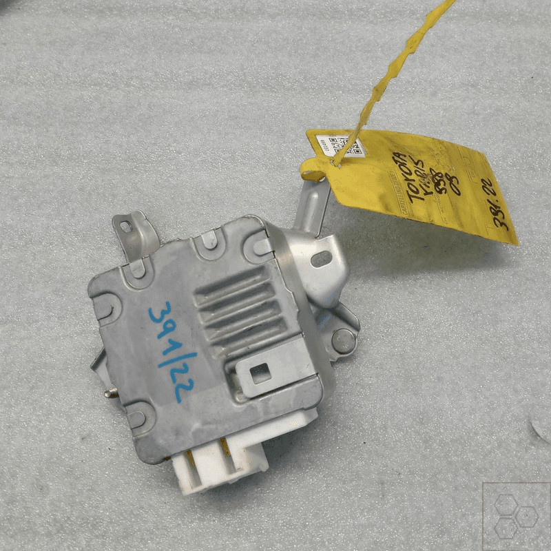 Calculateur Direction Assistee Pour Universal Universale 0e0499