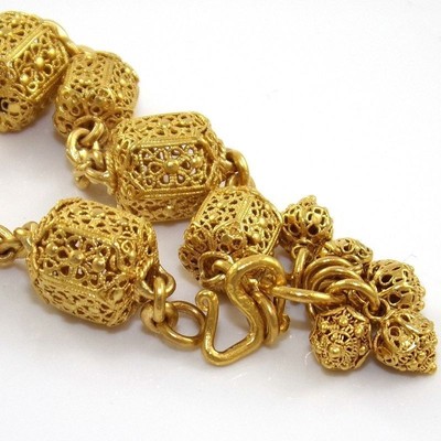 Vintage Estate Heavy 21K Yellow Gold Filigree Hook Eye Bead Ball Bracelet 7