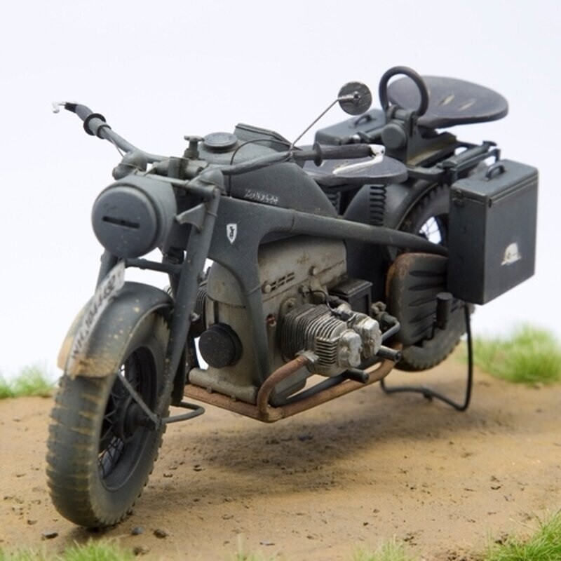 Мотоцикл Zundapp KS 750 модель