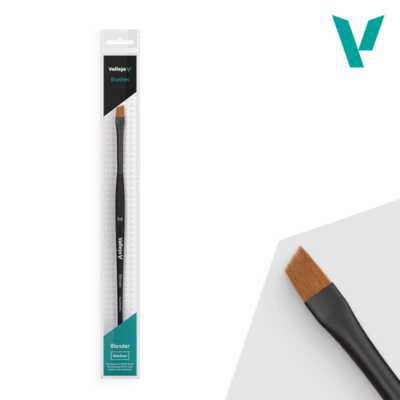 VALLEJO B05002 Blender Flat Angled Synthetic Brush - Medium