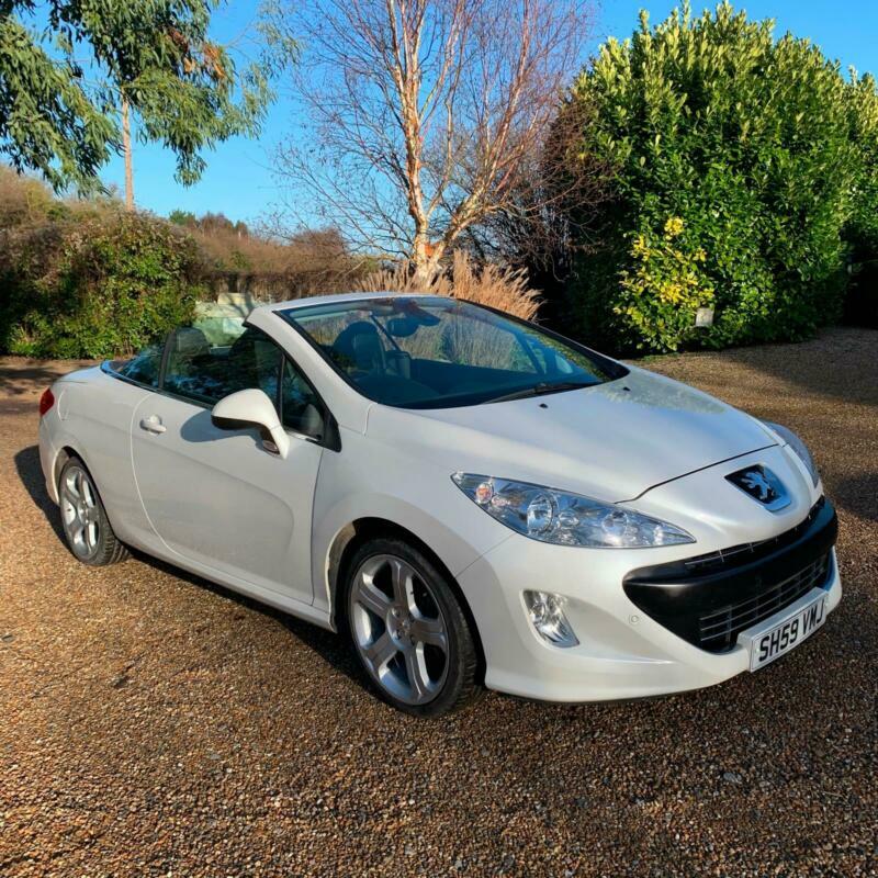 Peugeot 308 2010 год