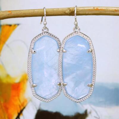 NWOT Kendra Scott Elle Sky Blue Illusion Earrings Silver Tone
