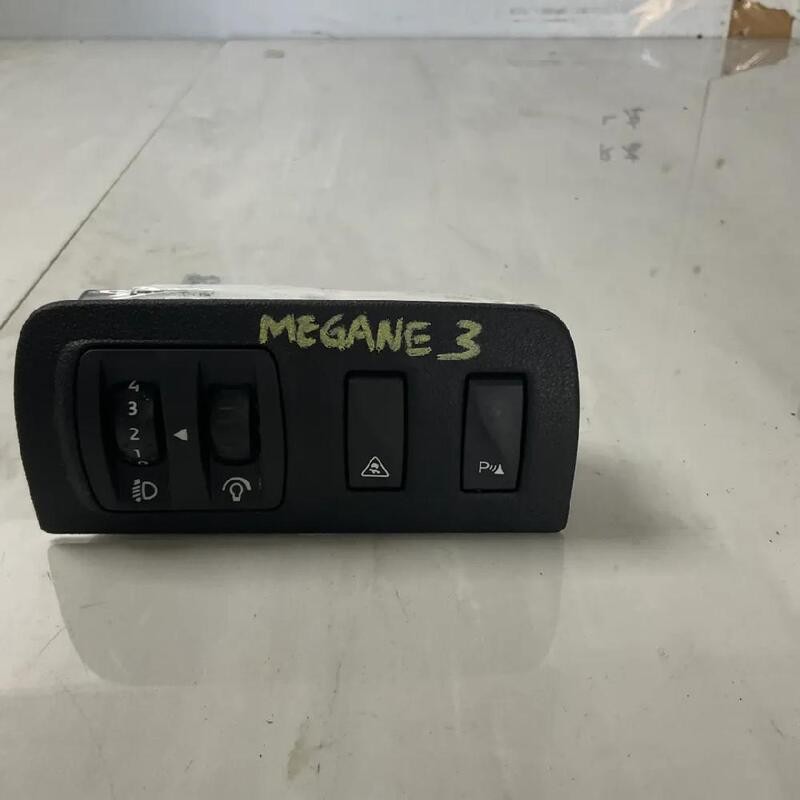 INTERRUTTORE COMANDO LUCI RENAULT MEGANE 3A SERIE (10/08>) 1.5 DCI (81KW) BER