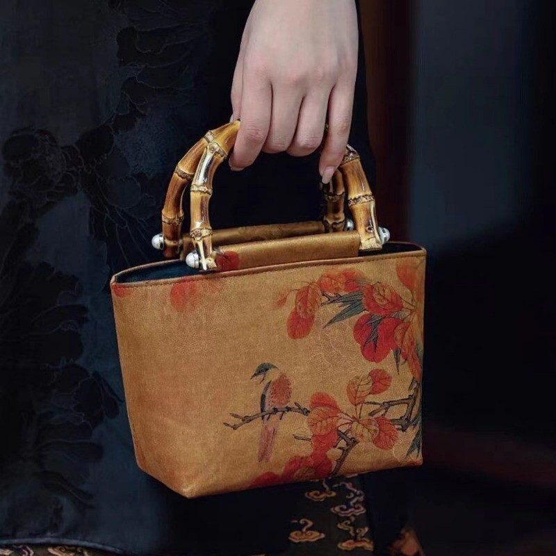 Women Retro Hanfu Wrist Bag Bamboo Handle Floral Print Handbag Elegant Accessory