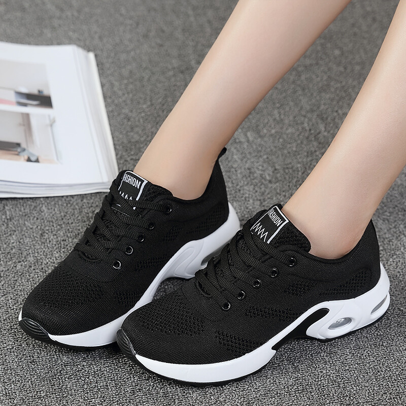 stylish gym shoes for women