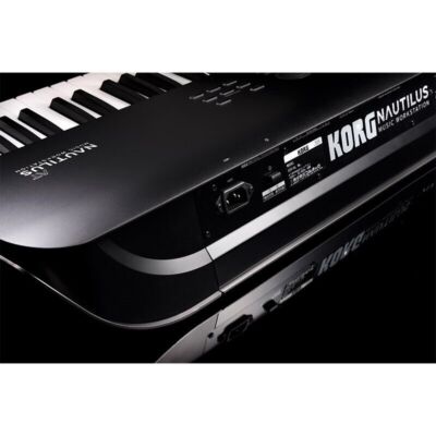 Korg Nautilus-61 AT Flagship model 61key Music Workstation Brand New　japan