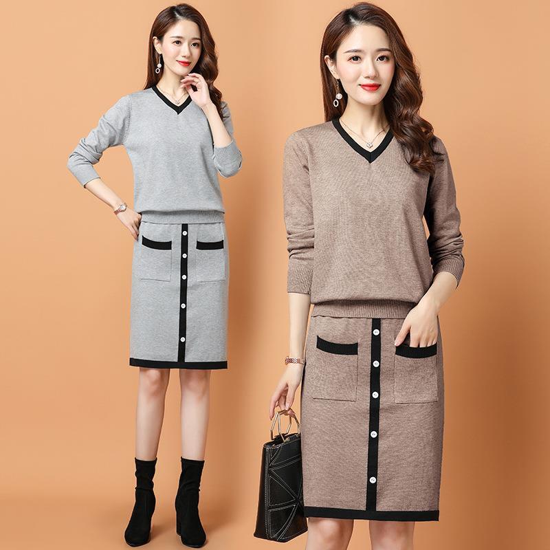 Ensemble Pull Maille 2 Pièces Col V Jupe Poches Gris Kaki Femme