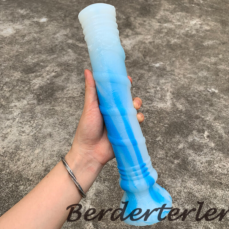 Әйелдердің зәр шығаруымен порно