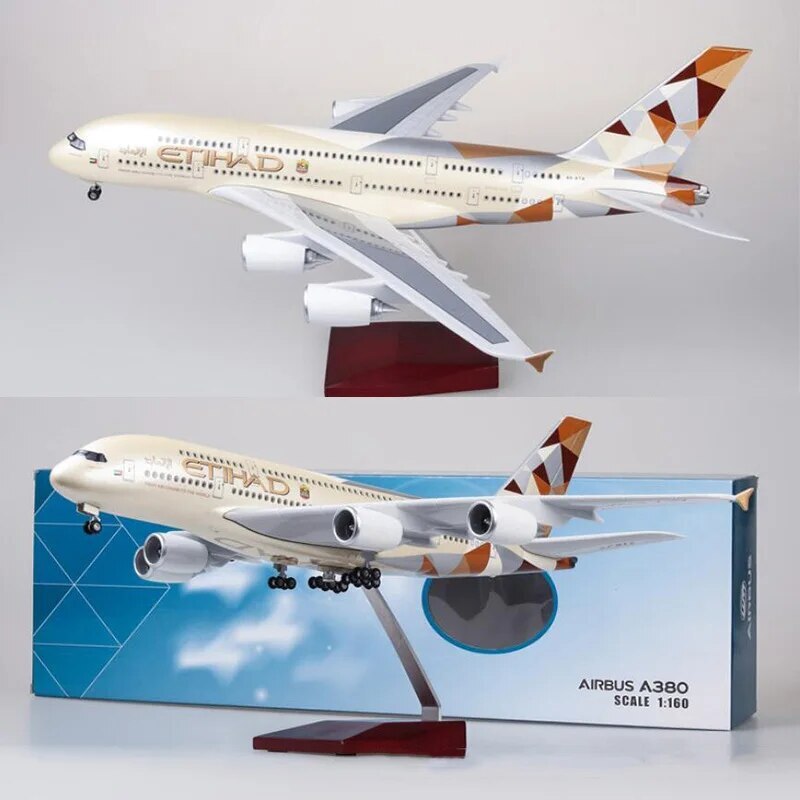 【箱付き】エティハド航空 A380 模型 1/250 Amazon.co.jp: 飛行機の模型をコピー 1:250 30 センチメートル