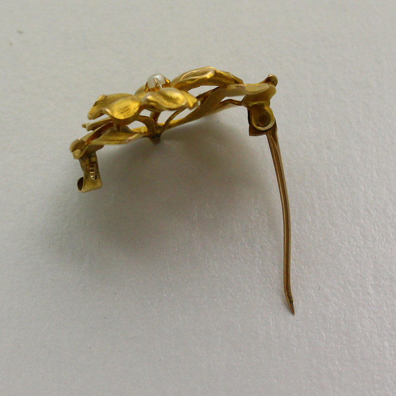 Antique 10k Yellow Gold Seed Pearl Art Nouveau Floral Pin