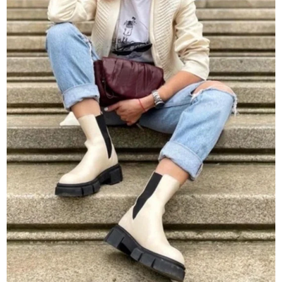 White leather hotsell boots zara