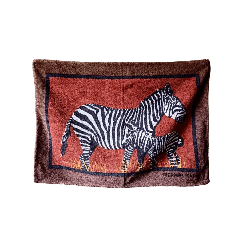 タオル HERMES beach mat / towel 150 x 90 103738M 01_worn_2