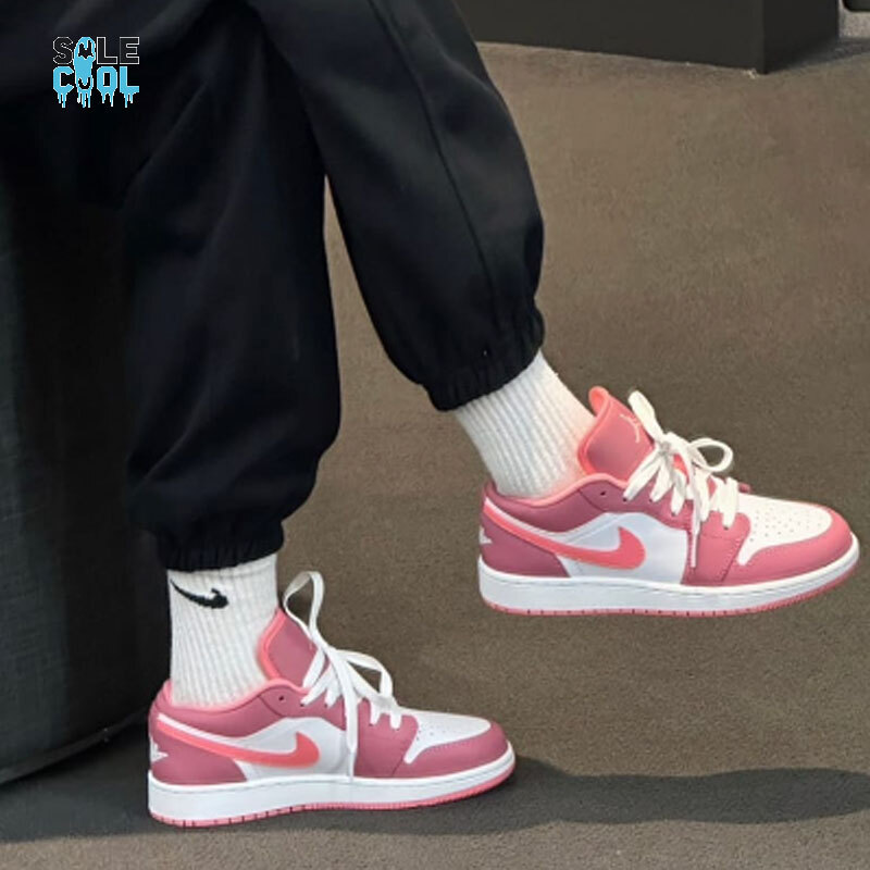 シューズ(女性用) Nike GS Air Jordan 1 Low \