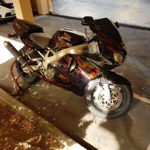 Honda cbr 919 fireblade