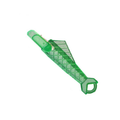 Fish Type Needle Threader Stitch Thread Guide Tool For Hand Sewing Machine New