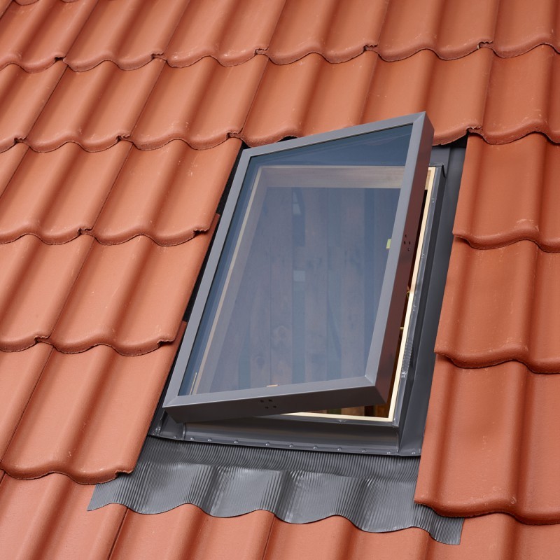 Genuine VELUX Access Skylight Roof Window 45x55 cm Loft Rooflight