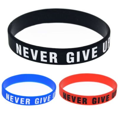 Inspirational Silicones Wristband Never Give Up Bracelet for Daily Positivities