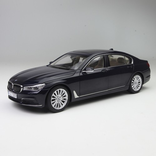 BMW特注　BMW　G12　750 Li　1/18　ミニカー　ホワイト 　全開閉 BMW特注 1/18 BMW 750Li ホワイト - メルカリ