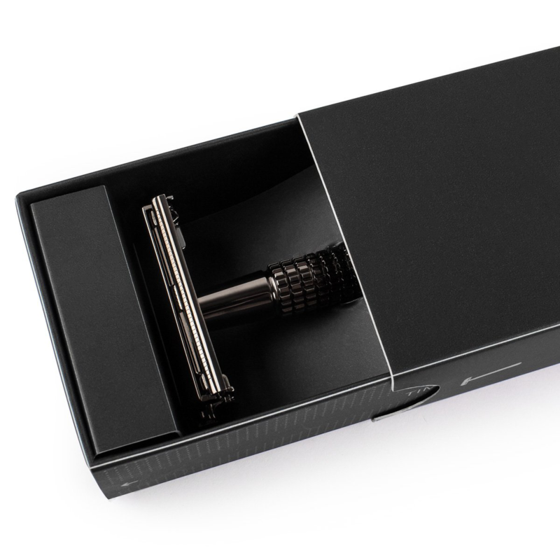 QSHAVE Butterfly Open Long Handle Double Edge Safety Razor, Nostalgic (1 Razor +