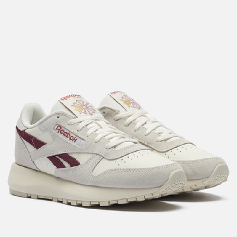 REEBOK everyone CLASSIC BORDER TEE 白 XL Reebok Women's Classic AZ Casual Sneakers from Finish Line