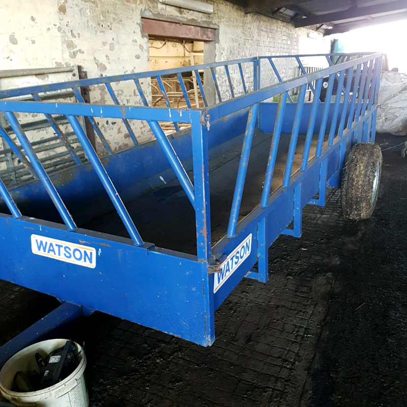 Watson cattle feed trailer nearly new in Kilmarnock, East Ayrshire