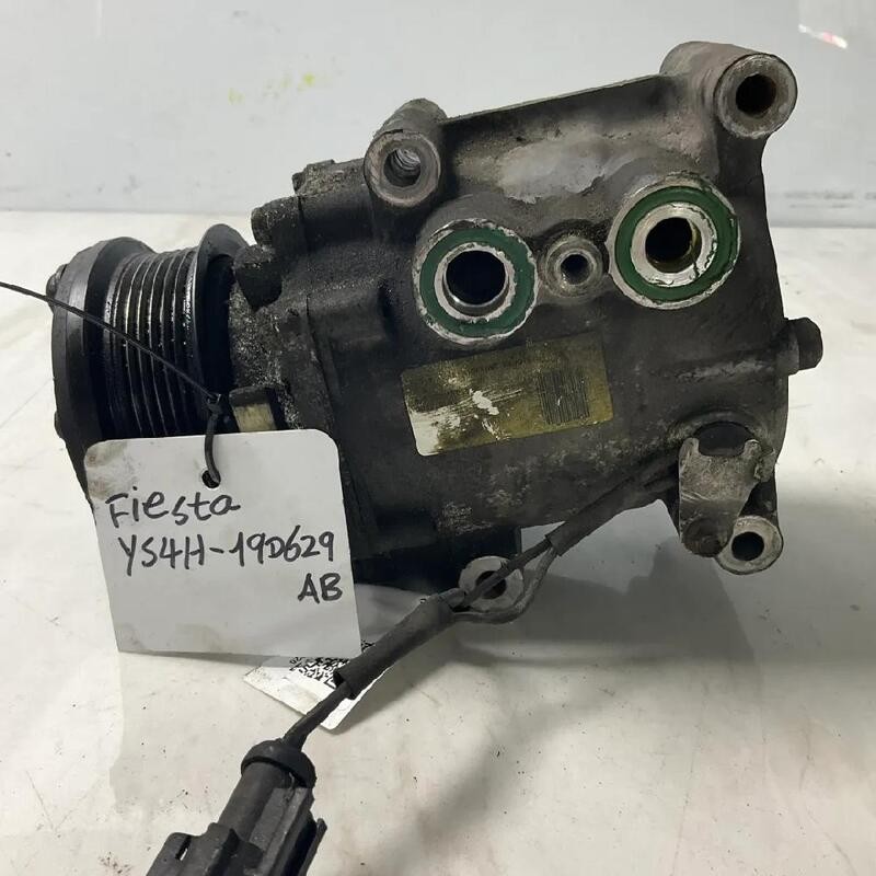 4588121 COMPRESSORE A/C FORD FIESTA (CBK) 1.4 16V ZETEC BER. 5P/B/1388CC