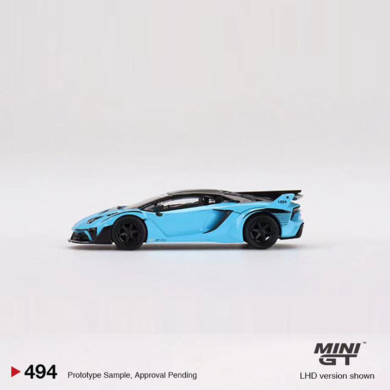 MINI GT 1:64 Model Car Lambor LB-Silhouette Aventador GT EVO