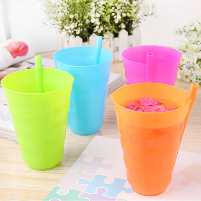 Set 24 Pezzi Bicchieri In Plastica Colorata Con Cannuccia Incorporata Bimbi sus