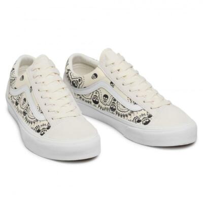 VANS★OLD SKOOL QUILTED BANDANA★兼用 Vans Old Skool Quilted Bandana available and retailing for S