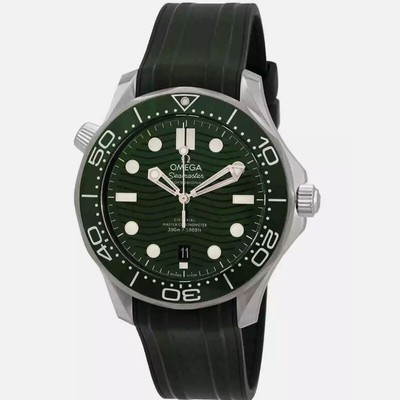 Omega Seamaster Diver 300M Green/Rubber 42 mm Men's Watch 210.32.42.20.10.001
