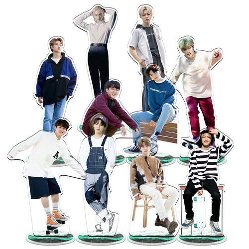 NEW Kpop STRAY KIDS Acrylic Figure Doll HYUNJIN FELIX