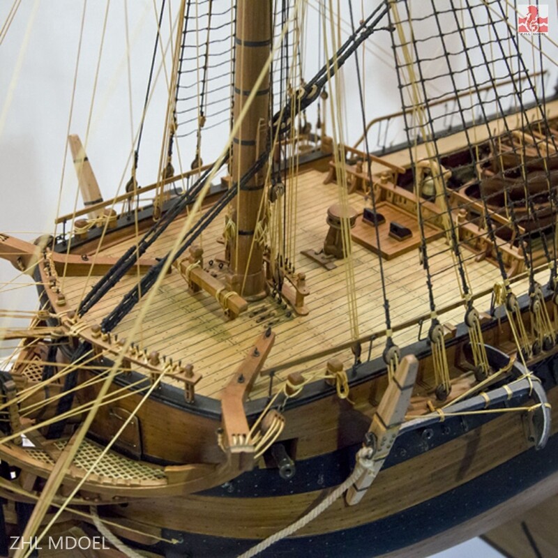 Uss bonhomme richard парусник. модель без рангоута. фрегат "боном ричард". Bonhomme richard корабль. Bonhomme richard корабль.
