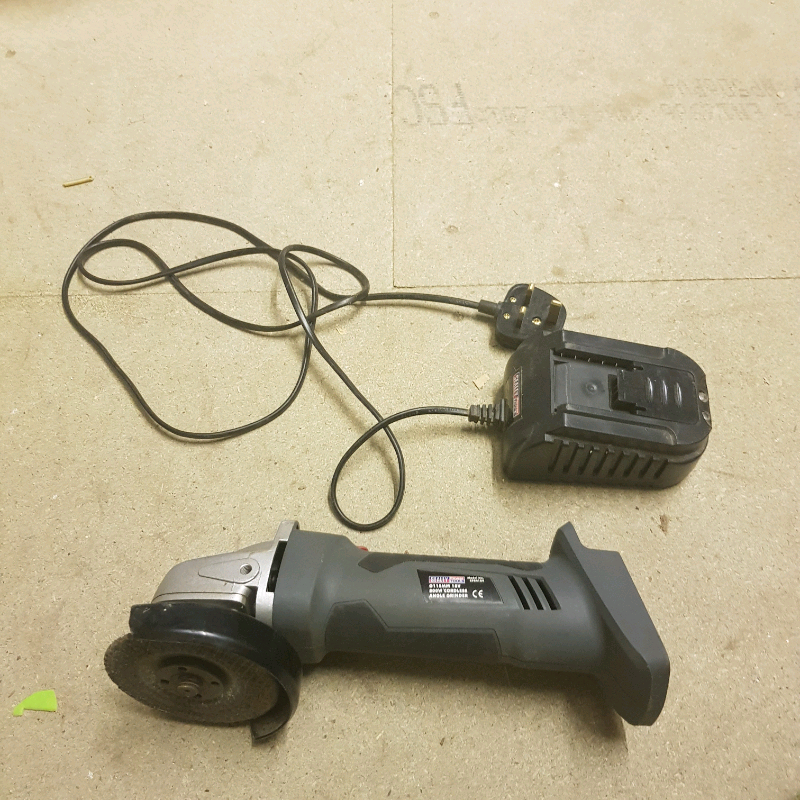 Cordless 115mm angle grinder in Fakenham, Norfolk Gumtree