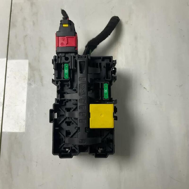 SCATOLA FUSIBILI CITROEN C3 AIRCROSS (09/17>08/21<) PURETECH 82 SUV 5P/B/1199CC