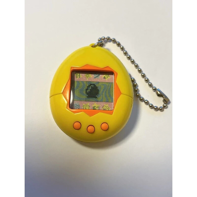 Tamagotchi meets イエロー ハートデザイン Tamagotchi meets イエロー ハートデザイン Tamagotchi meets