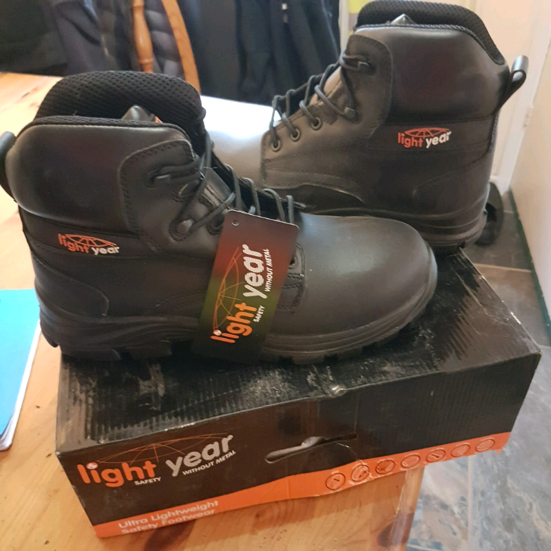 Work Boots For Sale Gumtree at joshuamfsantana blog