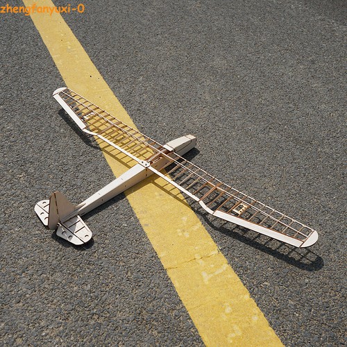 ホビーラジコン PILOT SEMI SCALE BALSA KIT 3d-Extra ホビーラジコン PILOT SEMI SCALE BALSA KIT 3d-Extra osmw