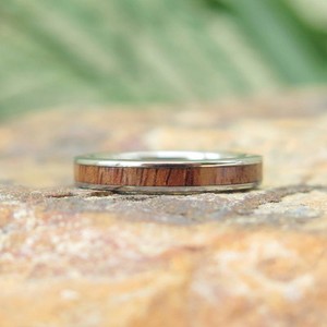 Mens-Genuine-Hawaiian-Koa-Wood-Titianium-Wedding-Ring-Band-3mm-TRA-1007-03-IW
