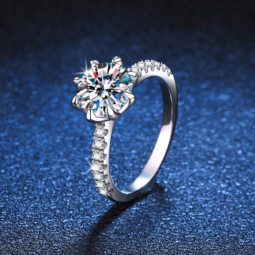 ★TATIANA★ [Silver 925] Moissanite 0.5 carat ring_DR0001 Real 1.7ct-4.7ct MOISSANITE Halo Engagement Promise Ring 925