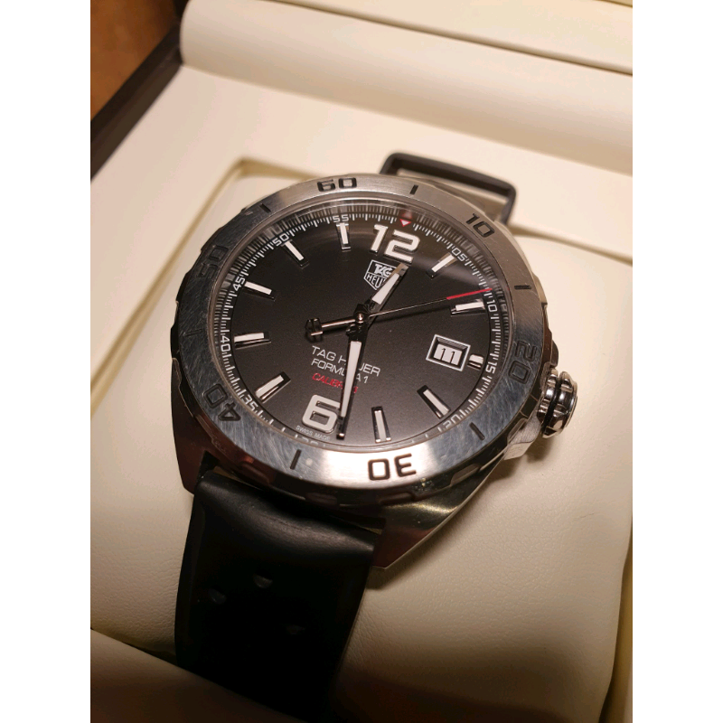 tag heuer formula 1 box