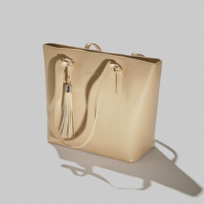

Hight Shopper Woman GAELLE Paris GBADP4086 Сумка из искусственной кожи бежевого цвета E2023